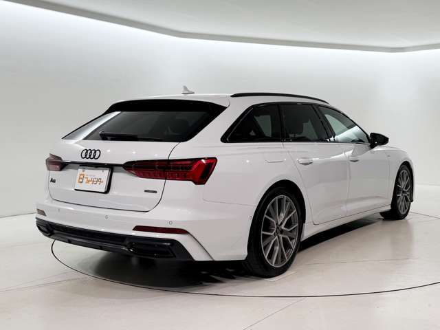 AUDI A6 AVANT 2023 Image 31