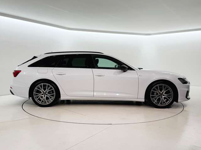 AUDI A6 AVANT 2023 Image 31