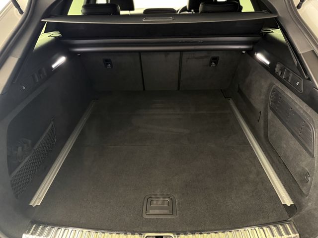 AUDI A6 AVANT 2023 Image 31