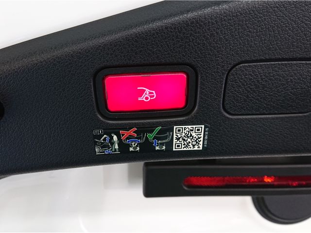 MERCEDES BENZ CLE CL 2024 Image 31