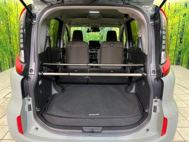 TOYOTA SIENTA HYBRID 2023 Image 31