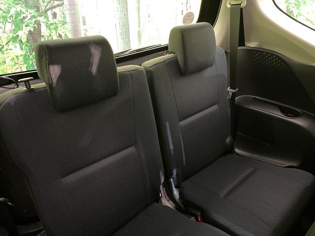 TOYOTA SIENTA HYBRID 2017 Image 31