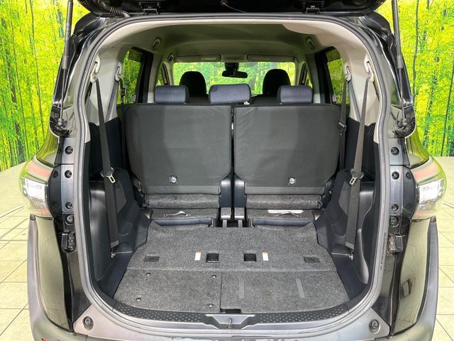 TOYOTA SIENTA HYBRID 2017 Image 31