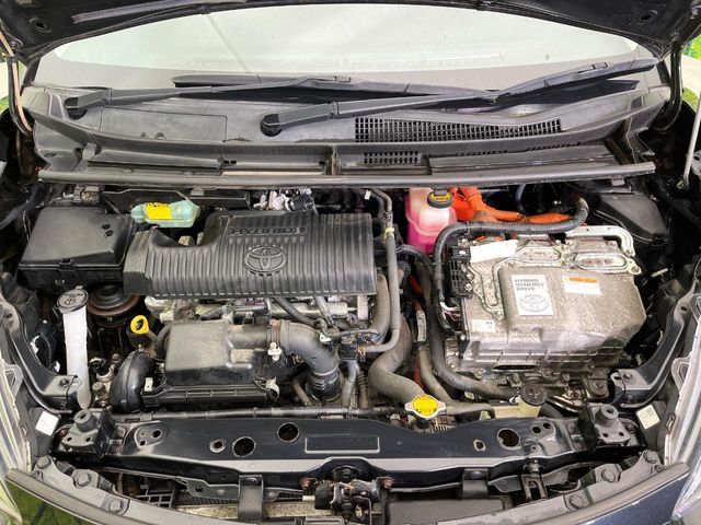 TOYOTA SIENTA HYBRID 2017 Image 31