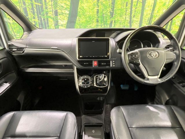 TOYOTA ESQUIRE HYBRID 2015 Image 31