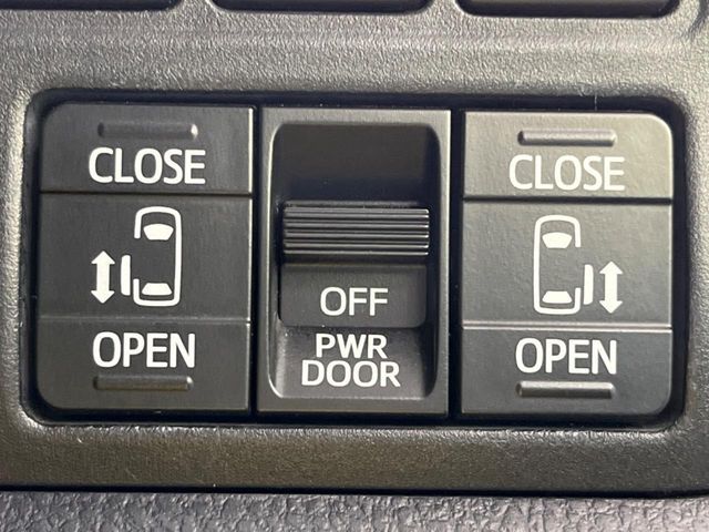 TOYOTA ESQUIRE HYBRID 2015 Image 31