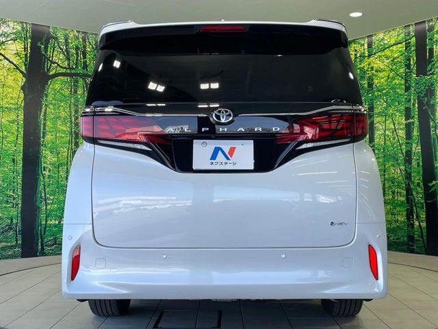 TOYOTA ALPHARD HYBRID 2024 Image 31