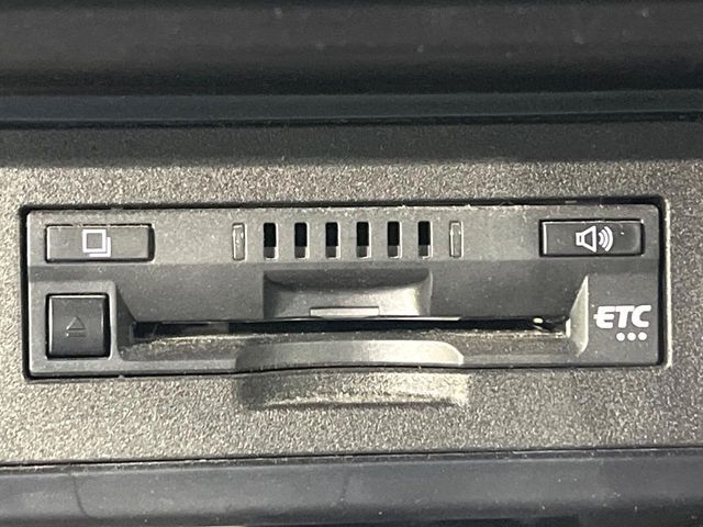 TOYOTA LANDCRUISER PRADO 2023 Image 31