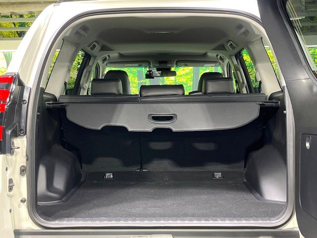 TOYOTA LANDCRUISER PRADO 2023 Image 31