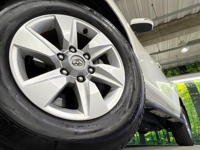 TOYOTA LANDCRUISER PRADO 2023 Image 31