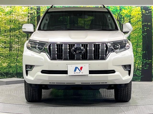TOYOTA LANDCRUISER PRADO 2023 Image 31