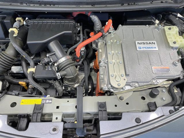 NISSAN NOTE 2018 Image 31