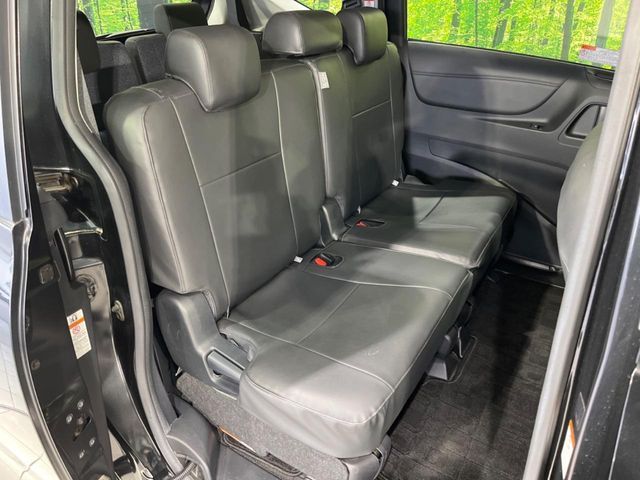 TOYOTA SIENTA 2015 Image 31