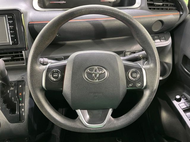 TOYOTA SIENTA 2015 Image 31