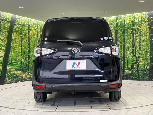 TOYOTA SIENTA 2015 Image 31