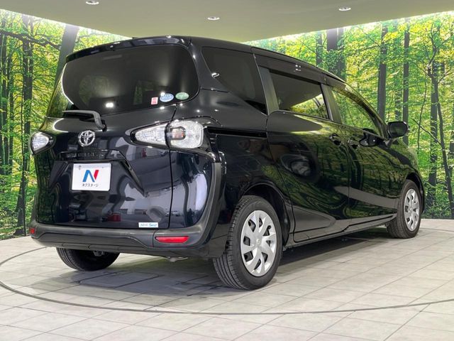 TOYOTA SIENTA 2015 Image 31