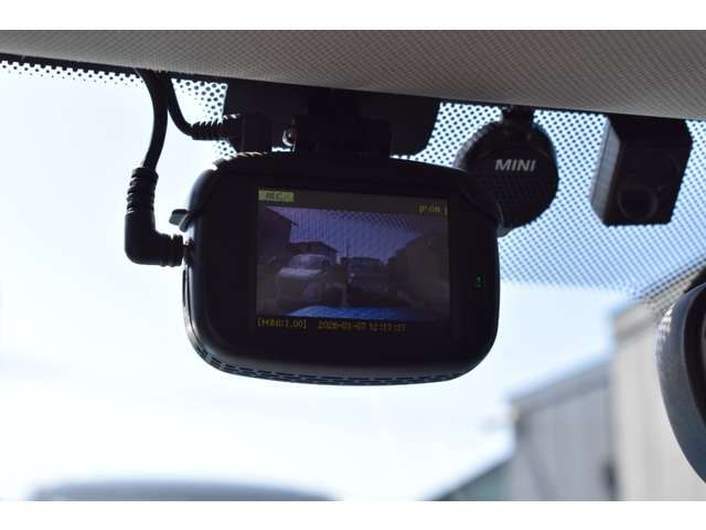 BMW MINI COOPER 5DOO 2015 Image 31