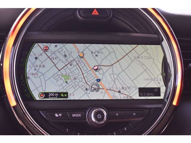 BMW MINI COOPER 5DOO 2015 Image 31