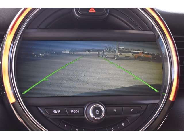 BMW MINI COOPER 5DOO 2015 Image 31