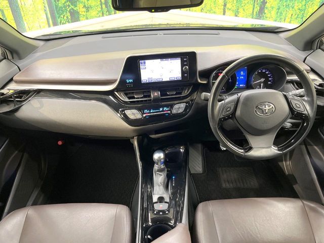 TOYOTA C-HR 2017 Image 31