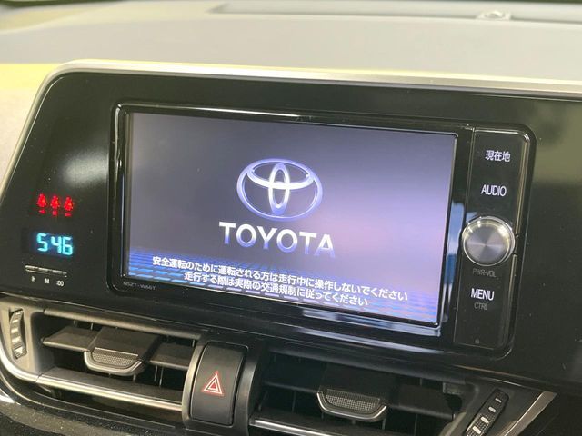 TOYOTA C-HR 2017 Image 31
