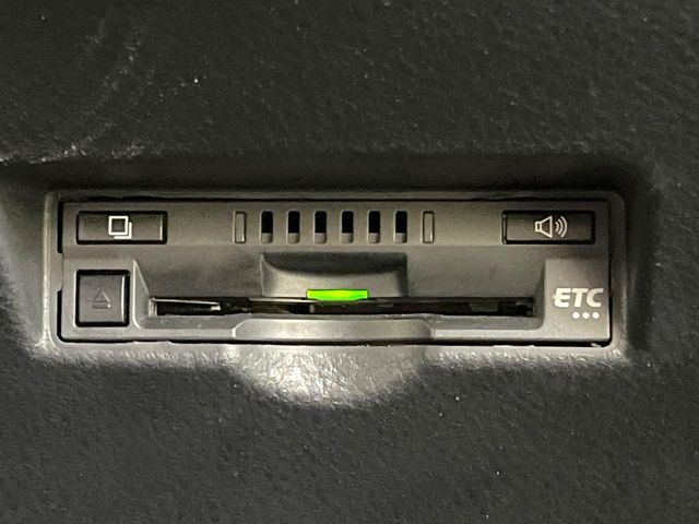 TOYOTA C-HR 2017 Image 31