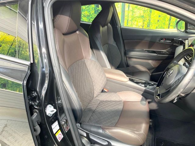 TOYOTA C-HR 2017 Image 31