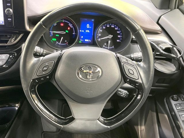 TOYOTA C-HR 2017 Image 31