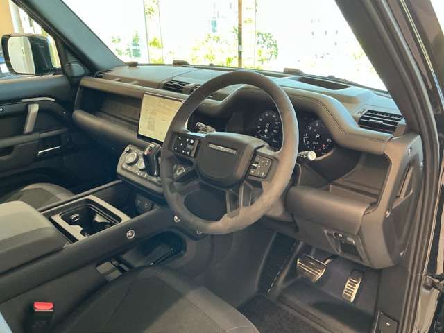 ROVER DEFENDER 2023 Image 31