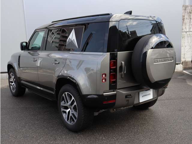 ROVER DEFENDER 2025 Image 31