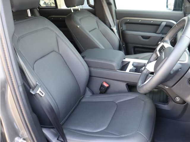 ROVER DEFENDER 2025 Image 31