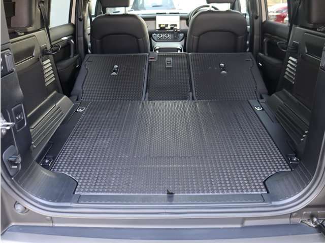 ROVER DEFENDER 2025 Image 31