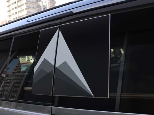 ROVER DEFENDER 2025 Image 31