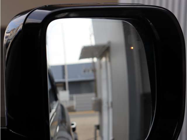 ROVER DEFENDER 2025 Image 31