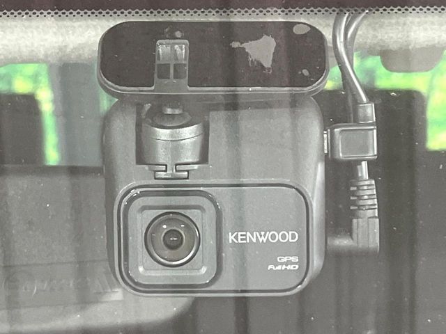 NISSAN CUBE 2010 Image 31