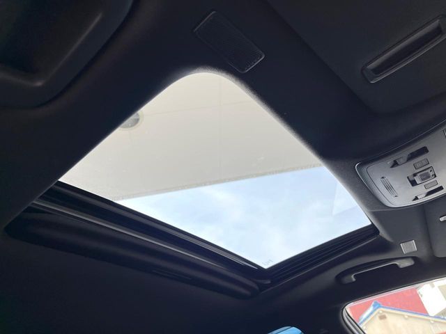 TOYOTA CROWN SEDAN HYBRID 2021 Image 31