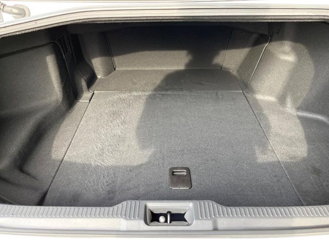 TOYOTA CROWN SEDAN HYBRID 2021 Image 31