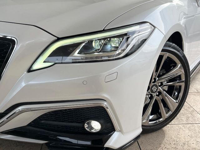 TOYOTA CROWN SEDAN HYBRID 2021 Image 31