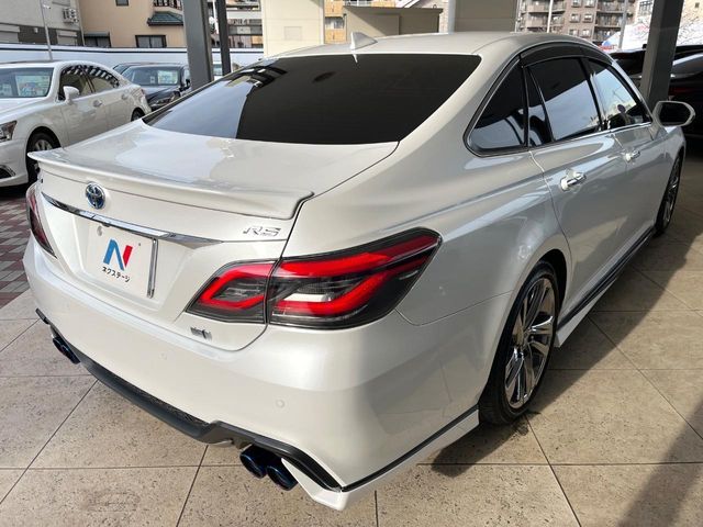 TOYOTA CROWN SEDAN HYBRID 2021 Image 31