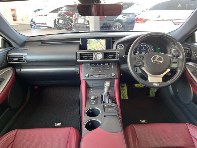 TOYOTA LEXUS RC300H 2015 Image 31