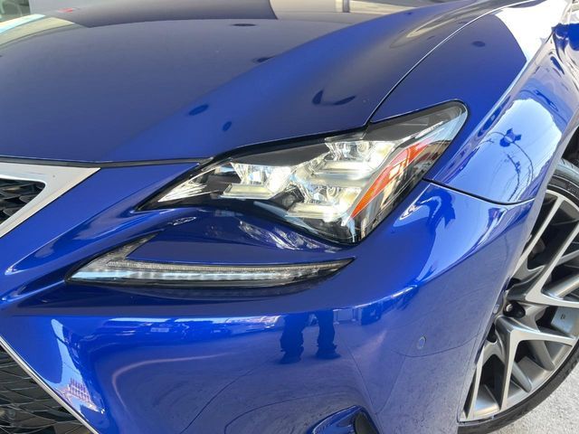 TOYOTA LEXUS RC300H 2015 Image 31
