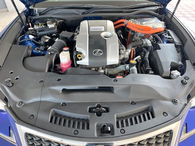 TOYOTA LEXUS RC300H 2015 Image 31