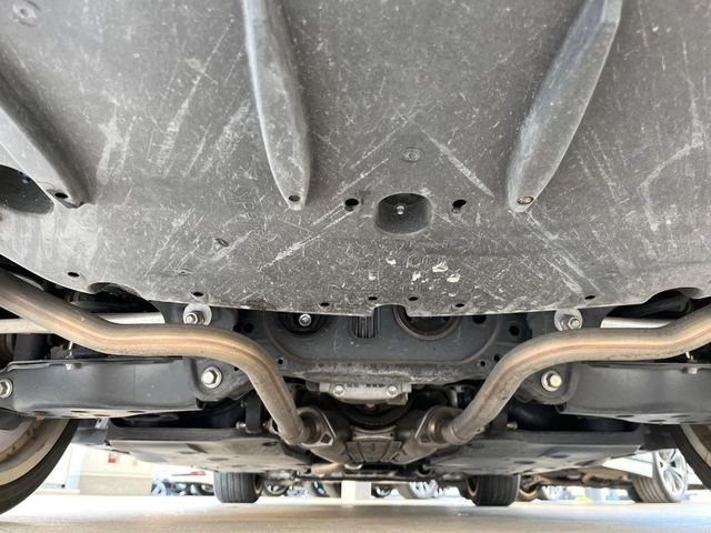 TOYOTA LEXUS RC300H 2015 Image 31