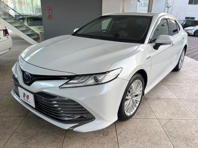 TOYOTA CAMRY HYBRID 2018 Image 31