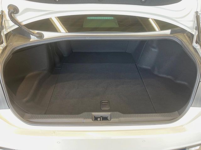 TOYOTA CROWN SEDAN HYBRID 2019 Image 31