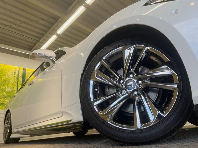 TOYOTA CROWN SEDAN HYBRID 2019 Image 31