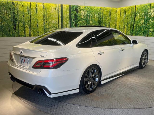 TOYOTA CROWN SEDAN HYBRID 2019 Image 31