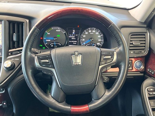 TOYOTA CROWN MAJESTA HYBRID 2016 Image 31