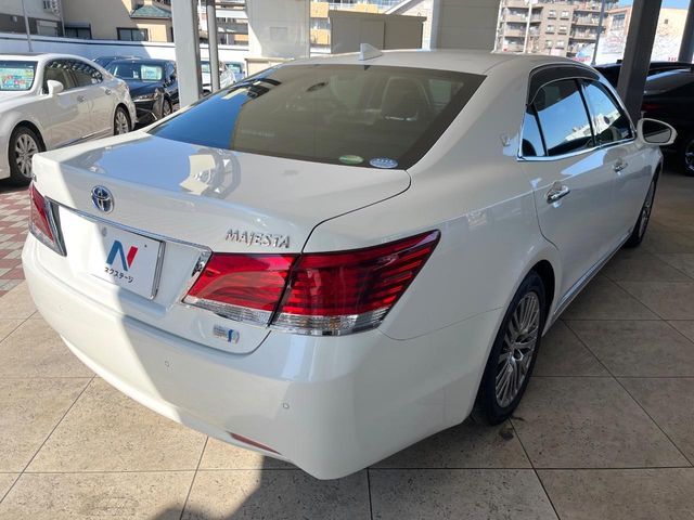 TOYOTA CROWN MAJESTA HYBRID 2016 Image 31