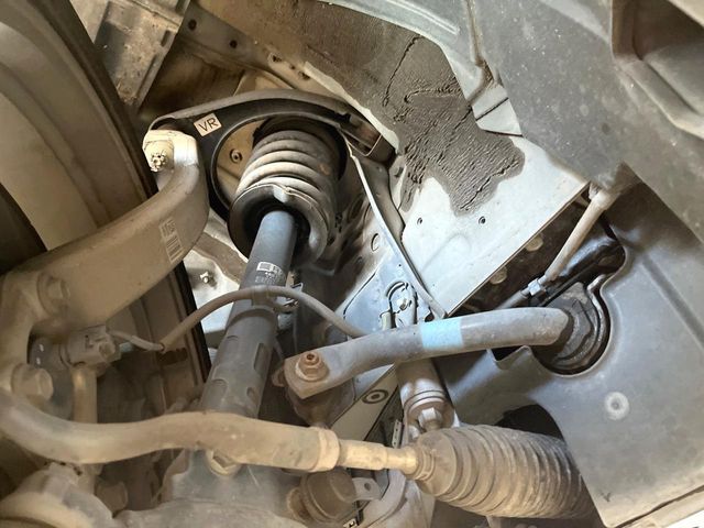 TOYOTA CROWN MAJESTA HYBRID 2016 Image 31